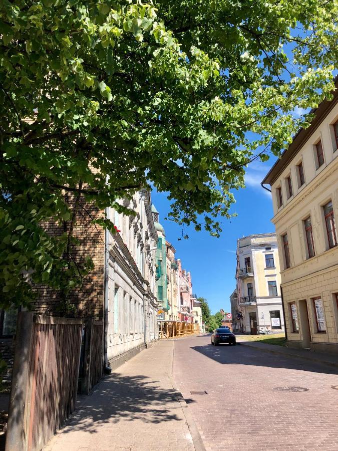 Bohemian Apartment In The Heart Of Old Ventspils City Zewnętrze zdjęcie